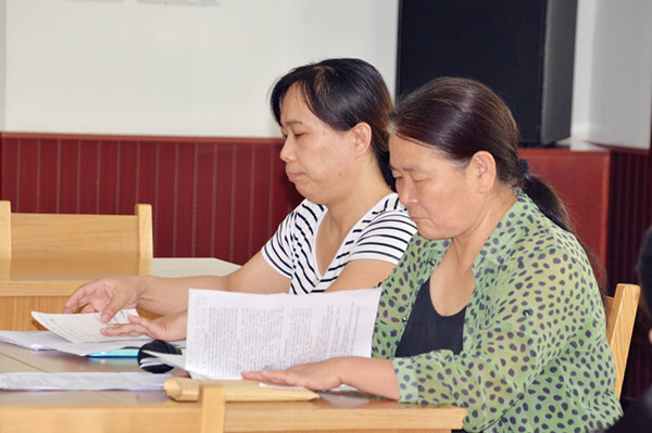 用心护理查房 确保护理质量——张店区人民护理部开展护理模拟查房1_副本.jpg