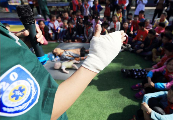 1525745692354151.png 11.png